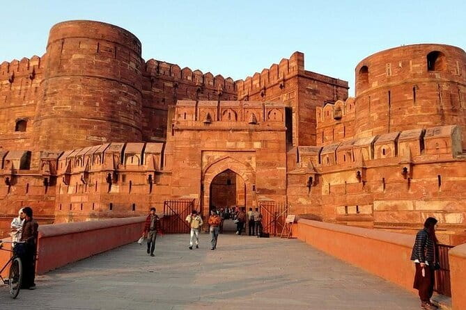 Taj Mahal & Agra Private Day Tour from New Delhi by Car with Meal - The drive: 3 hours each way and how to plan your energy