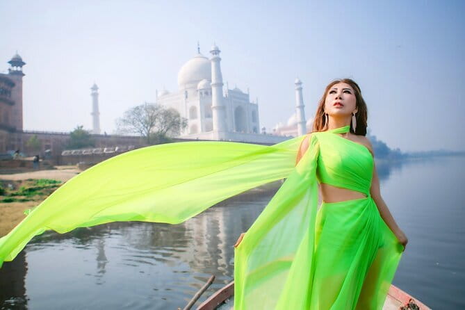 Taj Mahal & Agra Sameday Tour from Delhi by Car with 5 Star Lunch - Lunch at a 5-Star Restaurant: Where the Upgrade Pays Off