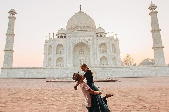 Taj Mahal and Agra fort Private Tour from Delhi - All Inclusive - Food and Timing, Lunch Break and Water Bottles
