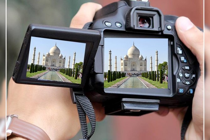Taj Mahal and Agra Fort tour By Superfast Train from Delhi - Private guide, private vehicle, and the line-skipping effect