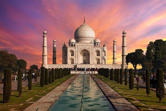 Taj Mahal and Agra Fort Tour From Delhi By Car - Agra Fort in 2 hours: the 1565 detail and the value of a second major site