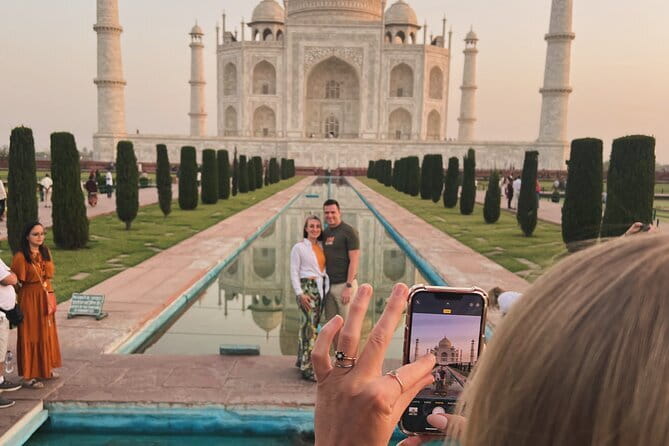 Taj Mahal and Agra Private Day Tour by Car from Delhi - Getting into the Taj Mahal without ticket hassle