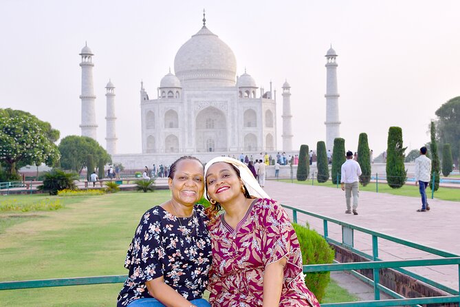 Taj Mahal And Agra Private Day Tour From Delhi - Agra Fort Right After the Taj: A Nice Change of Pace