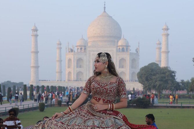 Taj Mahal Private Day Tour from Delhi by Express Train with Lunch - 7:00 AM pickup and the easy run to Delhi Nizamuddin Station