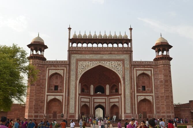 Taj Mahal Private Day Tour From Delhi with Transportation - Taj Mahal: 3 hours of the real thing, not a rushed photo stop