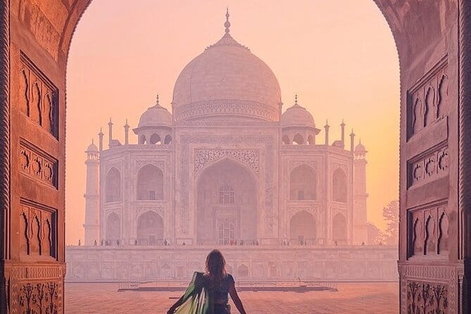 Taj Mahal same day luxurious Tour by Superfast Train from Delhi - Key highlights worth caring about