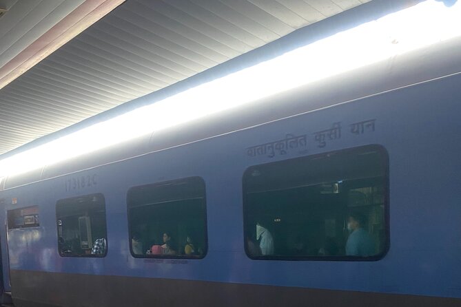 Taj Mahal Same Day Tour by India's Fastest Train - The return ride back to Delhi and how to plan your evening