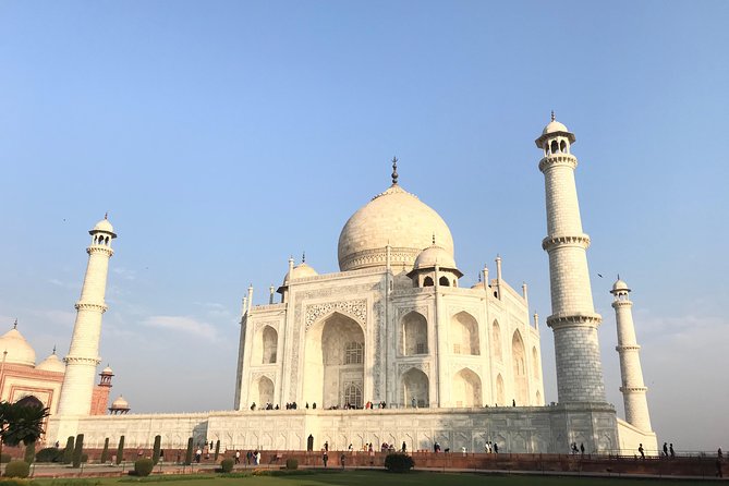 Taj Mahal Sunrise Tour From Delhi - First UNESCO stop before you rush into the Taj