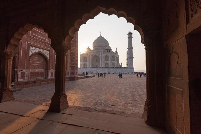 Taj Mahal Sunrise Tour From Delhi by Car - The long day in real life: heat, energy, and photo pacing