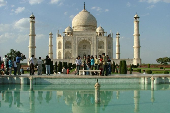 Taj Mahal Sunrise Tour from New Delhi - Comfort and timing: private air-conditioned transport, plus the long haul