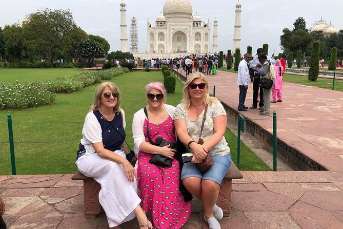 Taj Mahal Tour by Gatimaan Express Train With Lunch At 5 Star Hotel - Pickup, train times, and how the day flows (without surprises)