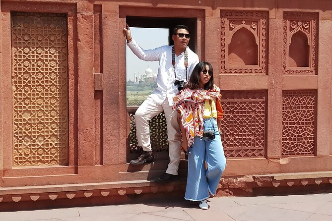 Taj Mahal Tour From Delhi - Lunch at a 5-Star Hotel, Plus the One Thing Not Included