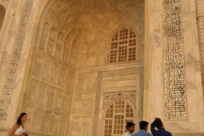 Taj Mahal Tour from Delhi by AC Car with 5 Star Meal - The full timing plan: how to avoid feeling rushed