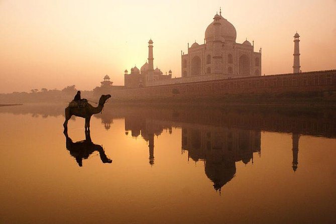 Taj Mahal Tour from Delhi by India's Fastest Train (GATIMAAN EXP) - Taj Mahal at First Light, Without Entrance Fees Included