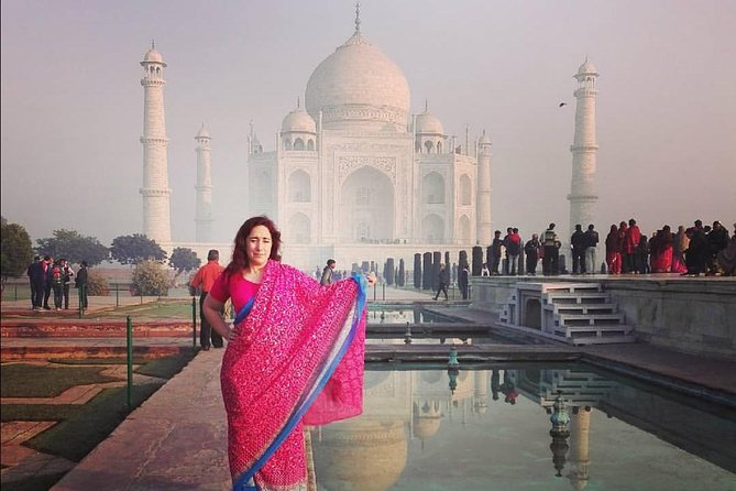 "Taj Mahal" Tour from Delhi by India's Fastest Train (Gatiman Express) - Taj Mahal stop: timing, entry, and what your guide should do
