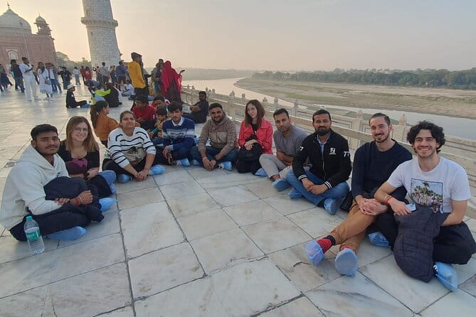 Taj Mahal Tour From Delhi— Private Day Trip with Agra Fort - Key things worth your time