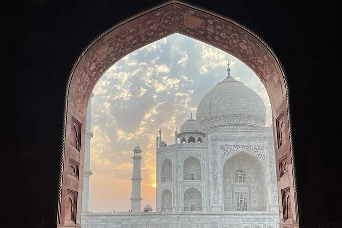 Taj Mahal Tour with Private Guide - Included Amenities That Actually Matter on a Long Day