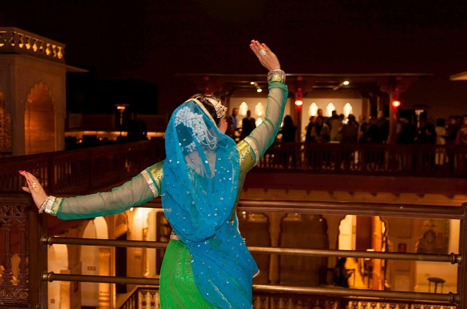 The Dharampura Dinner & Kathak Experience - Private group evening: what that changes for you