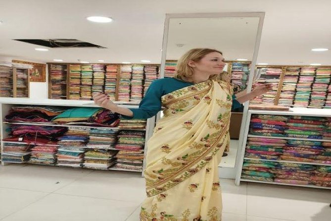 The Fabric Trail: Textile & Tailoring Tour with Expert Guide - How the day is structured: pickup, private group, and a 5 to 8 hour pace