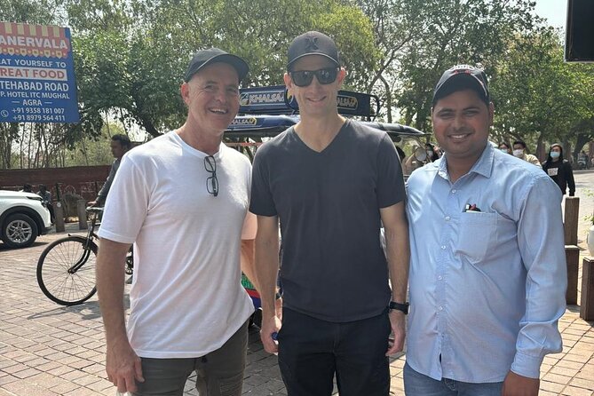 Trip To Taj Mahal From Delhi - Taj Mahal With a Guide You Can Follow Easily (Hari Om and Kapil)